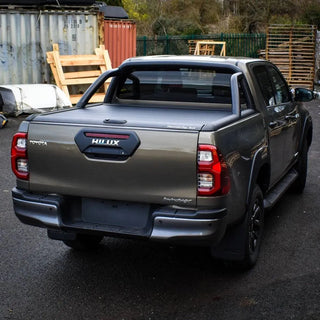 Couvre Benne MTR Noir Mountain Top - Toyota Hilux REVO 2016+ Extra Cab sur Xperts4x4 Accessoires 4x4 Off-Road