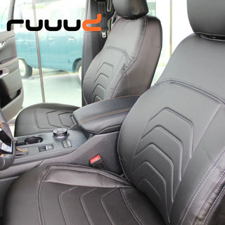 Housses de Siège RUUUD pour Toyota Hilux REVO 2016+ Protection & Style sur Xperts4x4 Accessoires 4x4 Off-Road