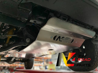 Blindage avant 8mm N4 - Toyota Hilux Revo Protection robuste sur Xperts4x4 Accessoires 4x4 Off-Road