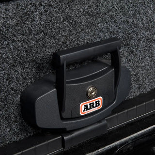 Tiroirs ARB 1355x505x310 Vendu à l'unité avec plateau coulissant sur Xperts4x4 Accessoires 4x4 Off-Road