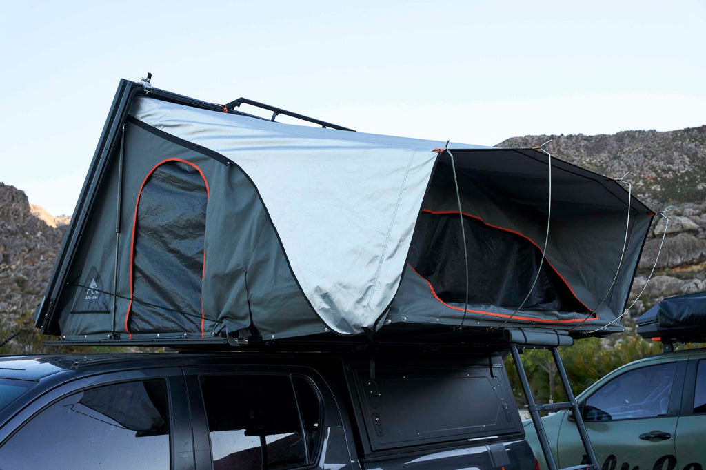 Dachzelt Familie RT-4S Alu-Cab 4 Sitze – Komfort, Robustheit – Xperts 4x4