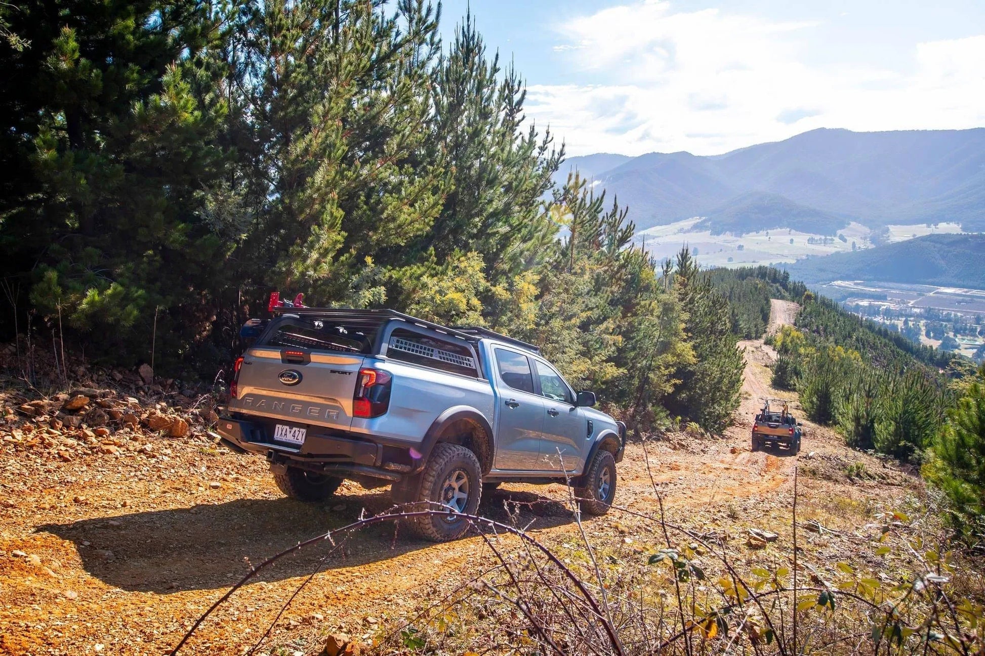 Support de benne ARB 4x4 pour Ford Raptor 2023+ Double Cab, système de fixation robuste pour charge utile.