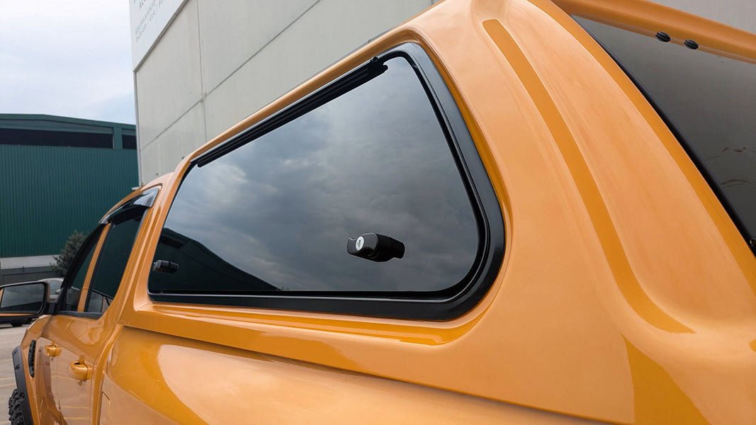 Hardtop STYLISH PLUS Toyota Hilux 2026+ Double Cab | AEROKLAS Xperts 4x4