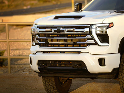 LAZER LAMPS Kit Calandre Chevrolet Silverado 2500/3500 High Country (2024+) avec Linear-24 Elite