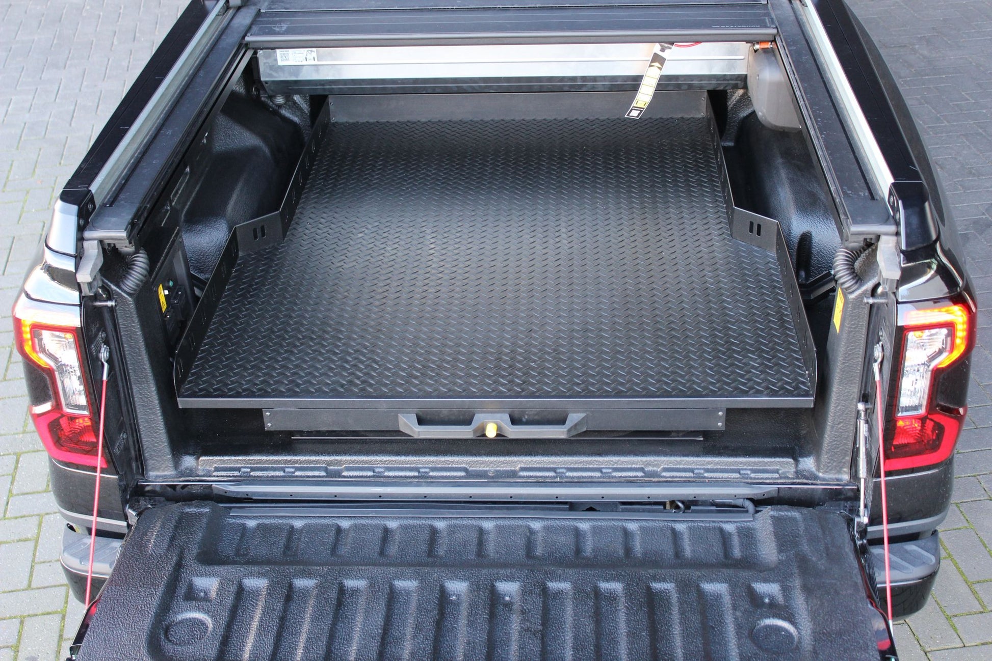 Plateau Coulissant RUUUD Ford Ranger 2023+ SUPER-CAB | Installation Sans Perçage sur Xperts4x4 Accessoires 4x4 Off-Road