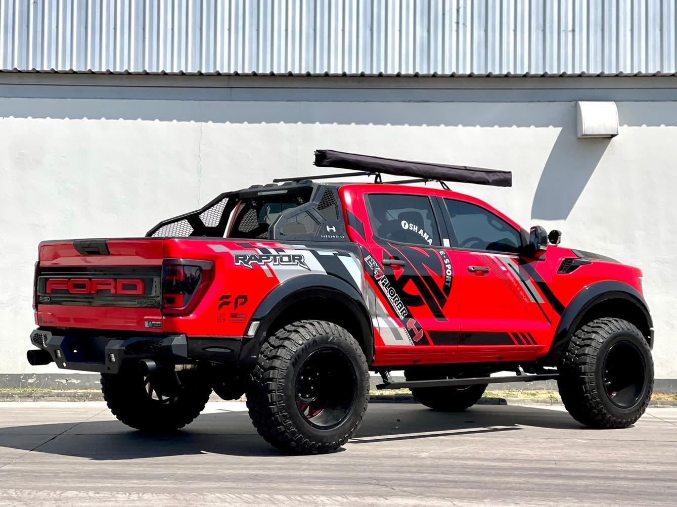 Marche-Pieds Electriques T-MAX Ford F150 2015+ | Powerboard sur Xperts4x4 Accessoires 4x4 Off-Road