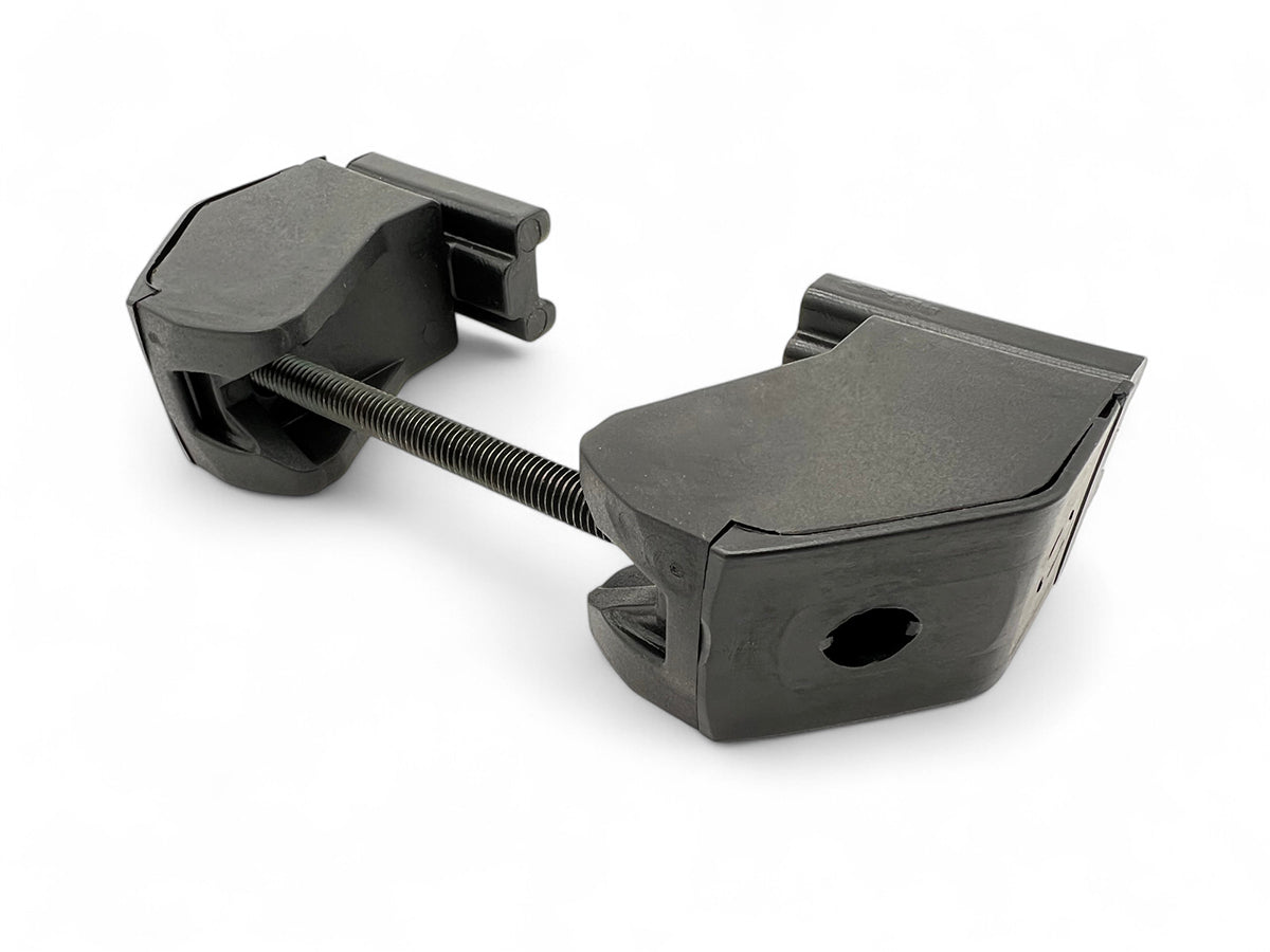 Pattes de fixation 30-85mm en Plastique - Serrage par Pincement | James Baroud sur Xperts4x4 Accessoires 4x4 Off-Road