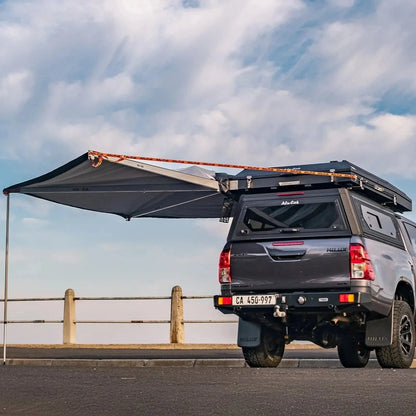 Auvent 180° 2.6m Autoportant Alu-Cab sur Xperts4x4 Accessoires 4x4 Off-Road