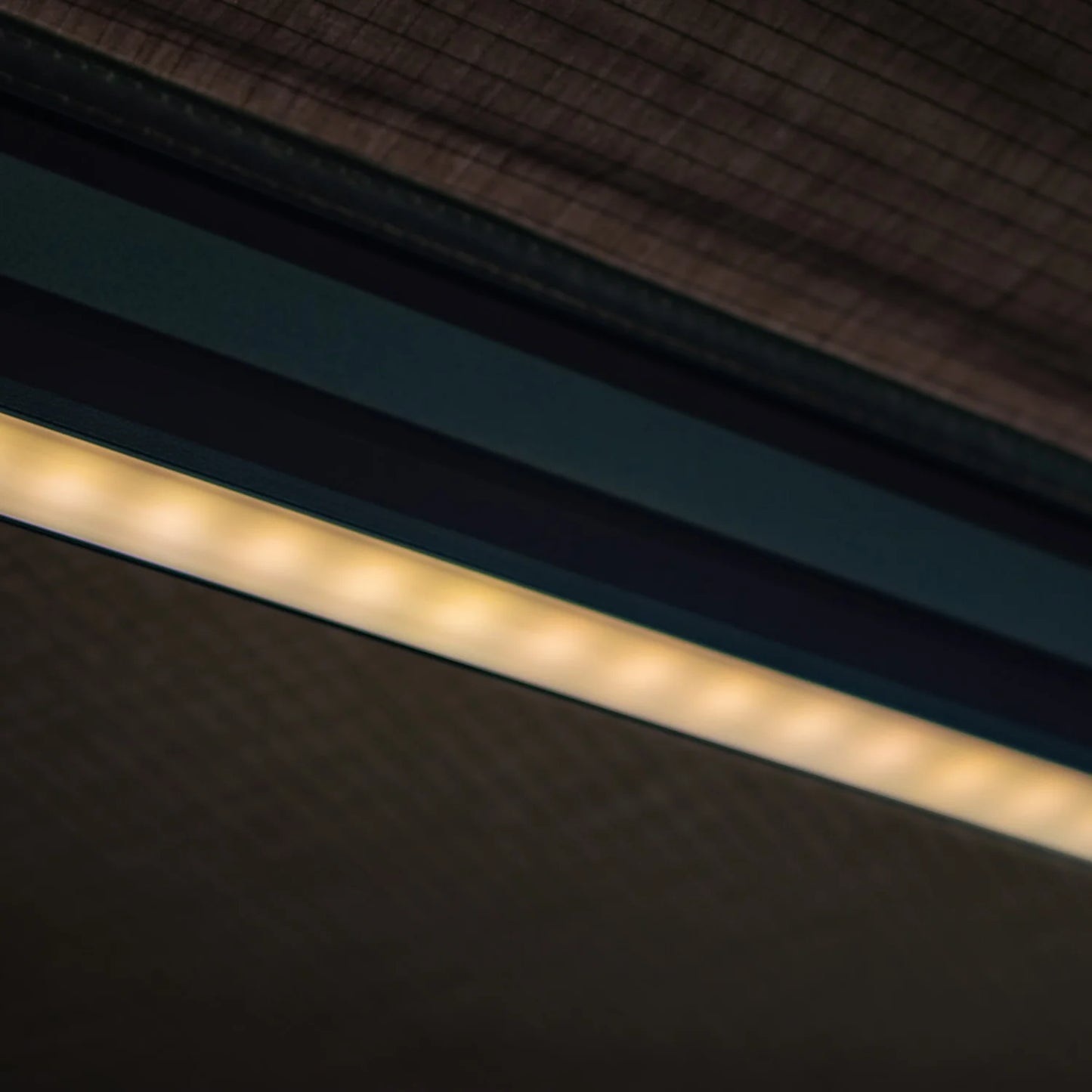Auvent 270° XL Autoportant LED avec Accès Tente de Toit - DARCHE - Gauche sur Xperts4x4 Accessoires 4x4 Off-Road