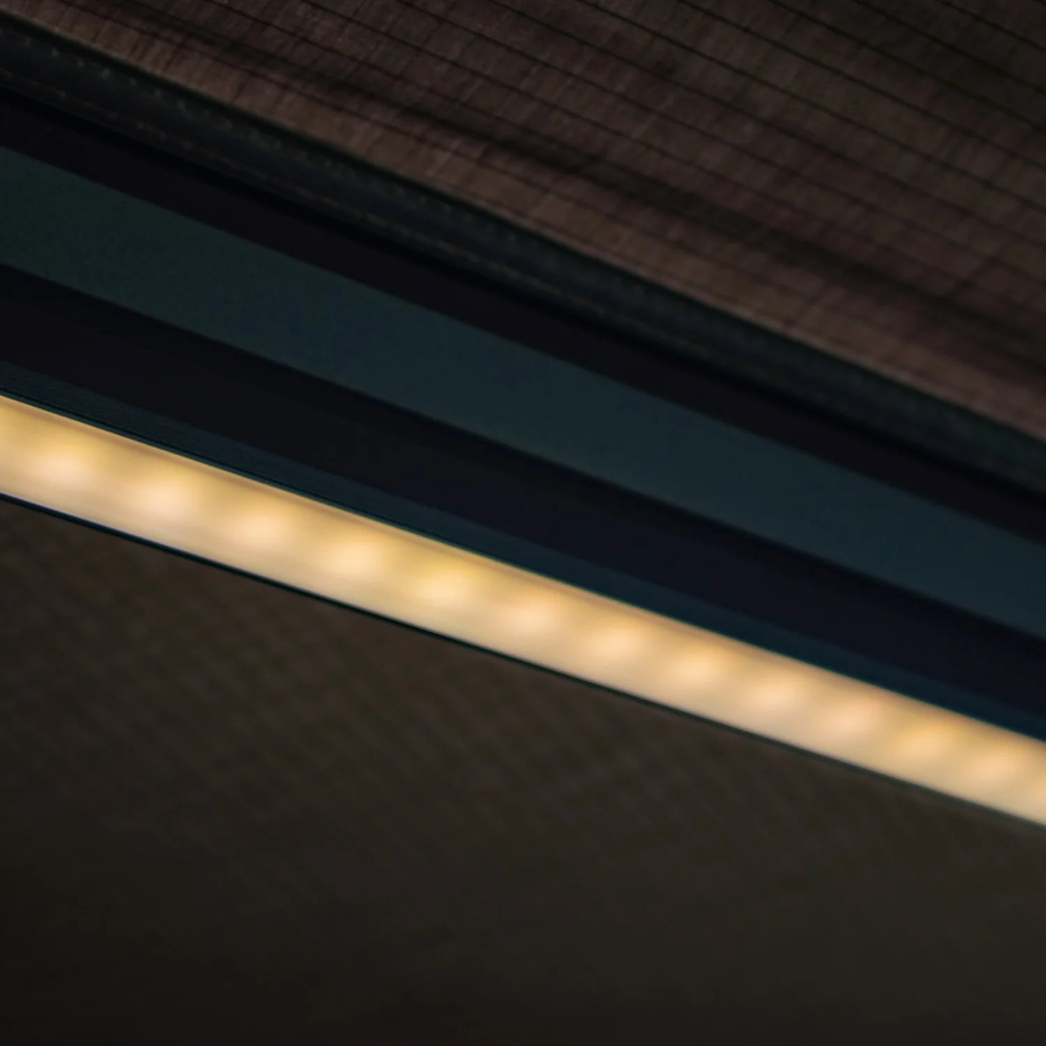 Auvent 270° XL Autoportant LED avec Accès Tente de Toit - DARCHE - Gauche sur Xperts4x4 Accessoires 4x4 Off-Road