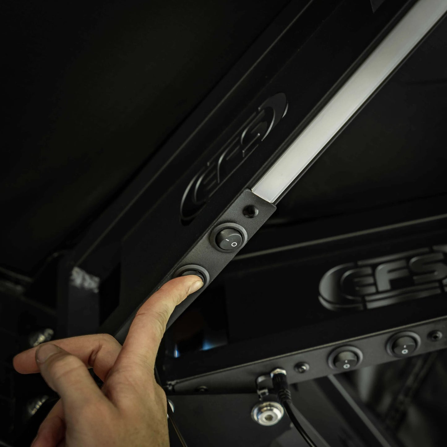 Auvent 270° XL Autoportant - YA'MATE EFS - Auvent Circulaire sur Xperts4x4 Accessoires 4x4 Off-Road