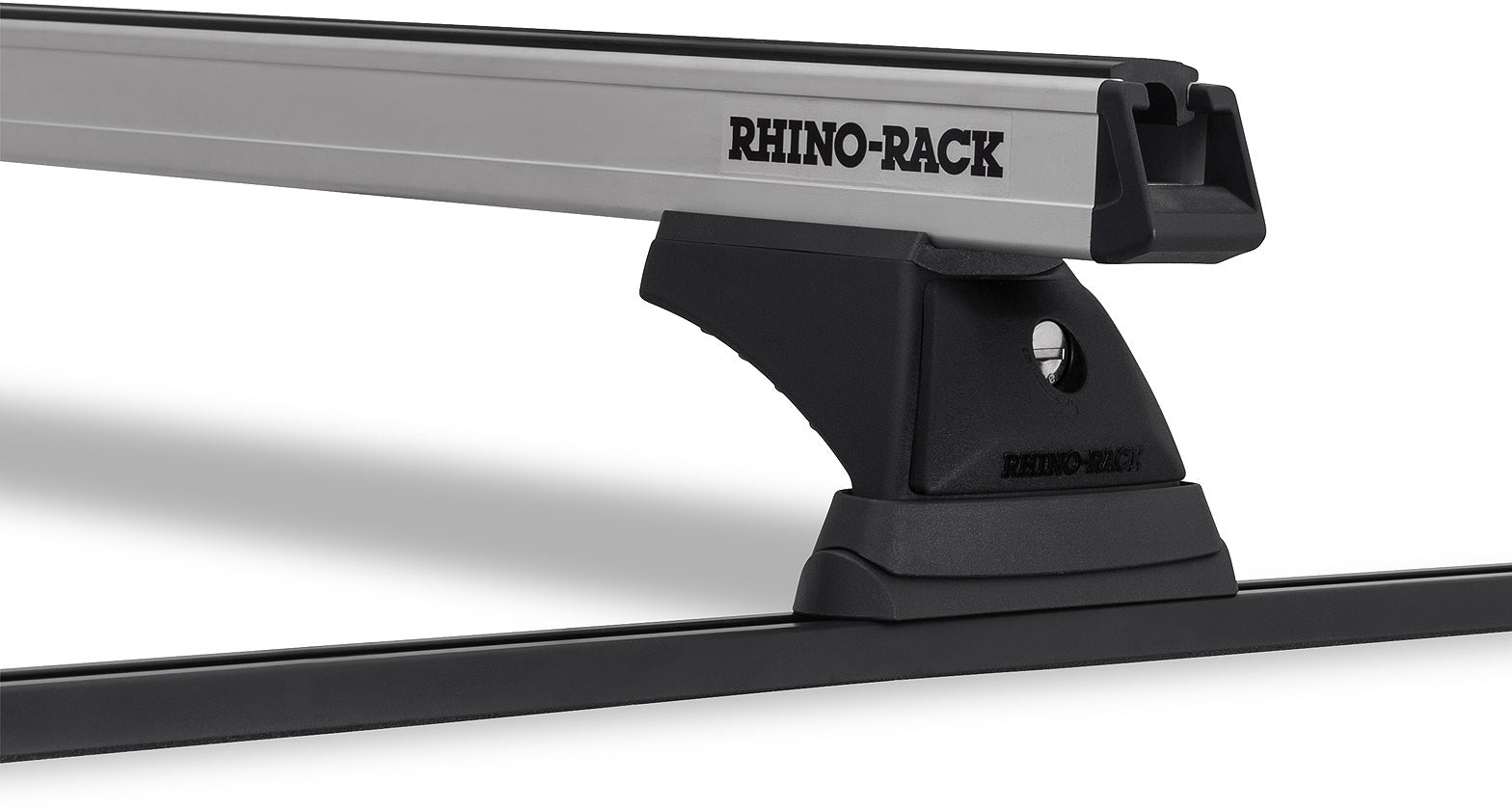 Kit 2 barres de toit noire 1250mm Heavy Duty RCH Trackmount Isuzu D-max TF/R9 1988-2003 - RHINO-RACK sur Xperts4x4 Accessoires 4x4 Off-Road