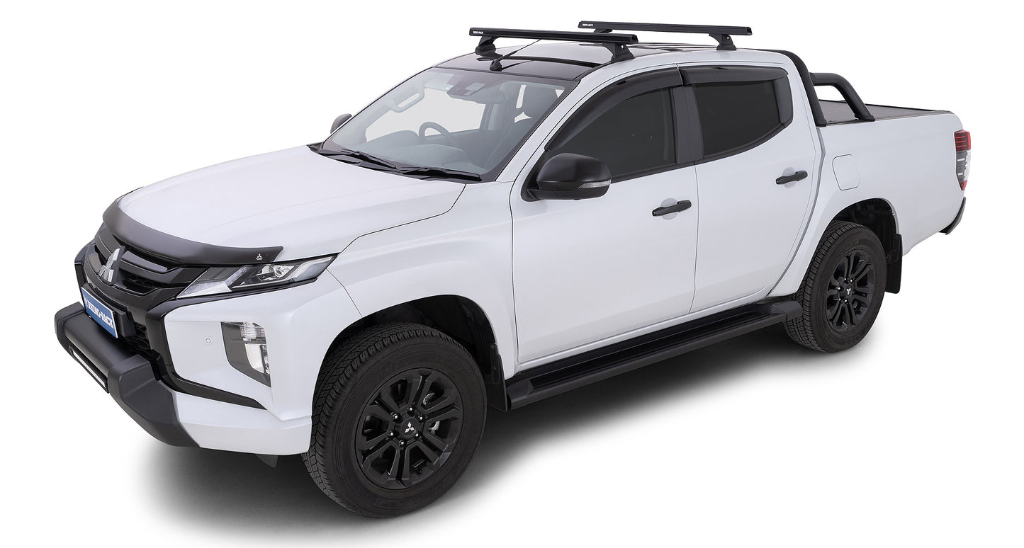 Kit 2 barres de toit noire 1250mm Heavy Duty RCH Trackmount Mitsubishi L200 Gen V MQ/MR 2015+ - RHINO-RACK sur Xperts4x4 Accessoires 4x4 Off-Road