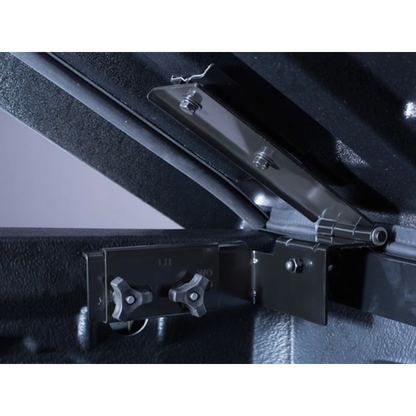 Couvre Benne AEROKLAS Speed – Double Coque ABS - Noir Grainé - Double-Cab sur Xperts4x4 Accessoires 4x4 Off-Road