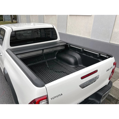 Couvre Benne Manuel Mountain Top EVOm – Toyota Hilux Revo 2016+ Double Cab sur Xperts4x4 Accessoires 4x4 Off-Road