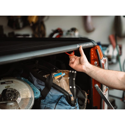 Rideau de Benne Manuel Mountain Top EVOm – Ford Ranger/Raptor 2011-22 sur Xperts4x4 Accessoires 4x4 Off-Road