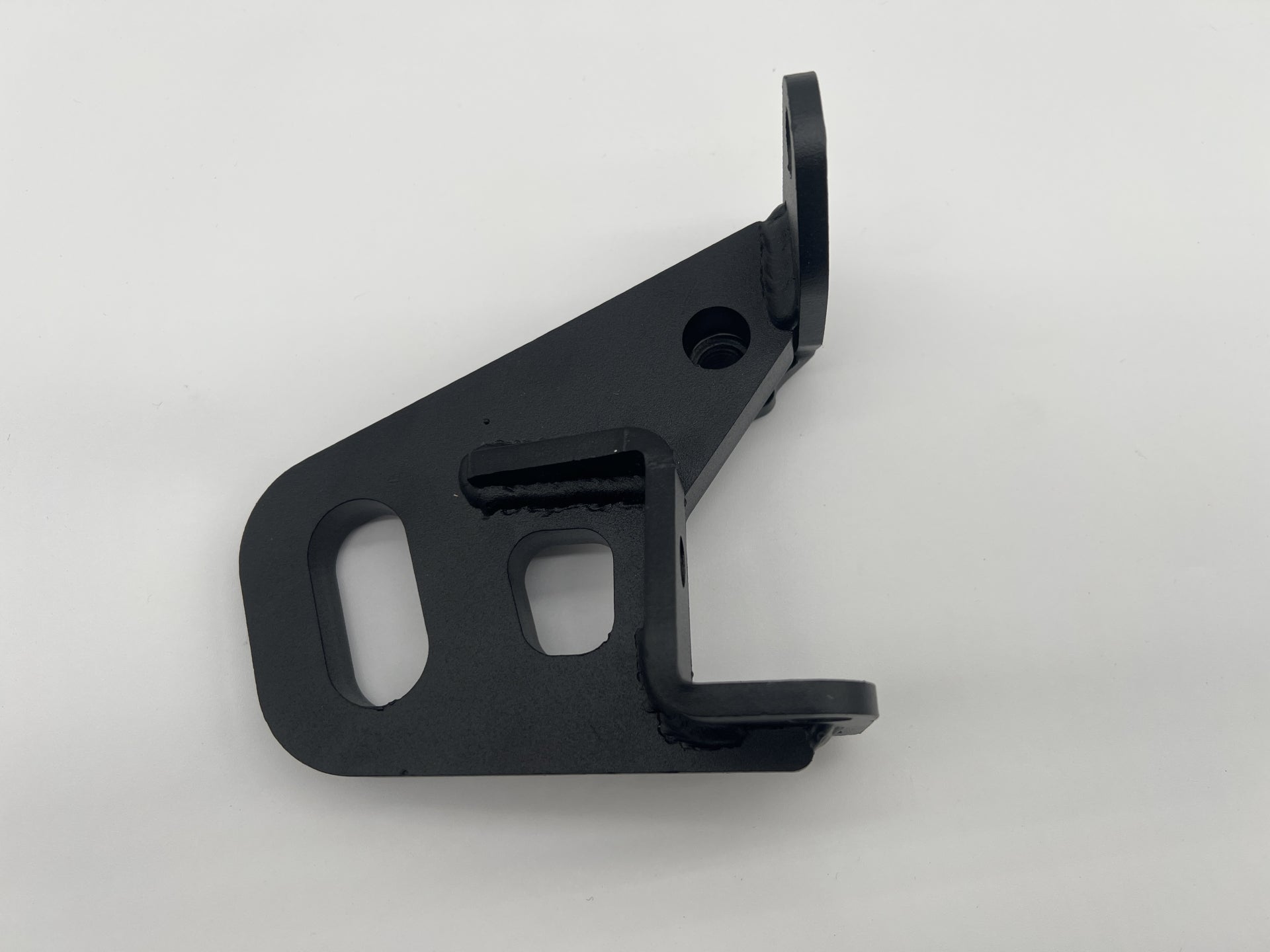 Anneau de remorquage Avant pour Mercedes Sprinter W906 W907 N4-Offroad sur Xperts4x4 Accessoires 4x4 Off-Road