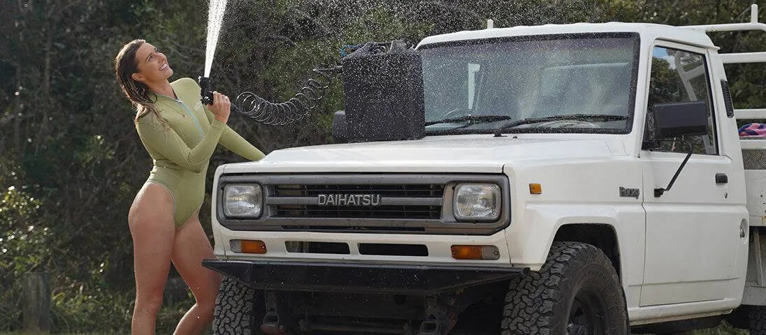 ONTAP Douche Portable - Black Edition by ARB4x4 sur Xperts4x4 Accessoires 4x4 Off-Road