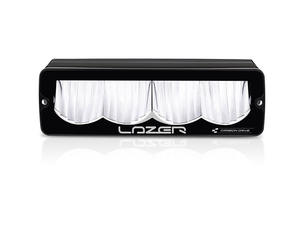 LAZER LAMPS Carbon-4 Conduite Gén.3 - Fixation Latérale — Phare LED Compact sur Xperts4x4 Accessoires 4x4 Off-Road