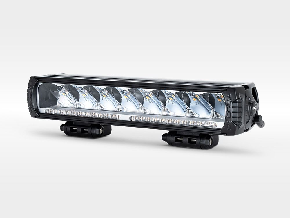 LAZER LAMPS Triple-R 1000 Balise — Phare Rond LED 9240 lm sur Xperts4x4 Accessoires 4x4 Off-Road