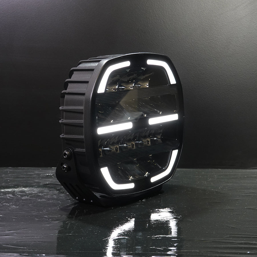 LUMIDRIVE Night Seeker 7 - Feu de Position LED Puissant Homologue sur Xperts4x4 Accessoires 4x4 Off-Road