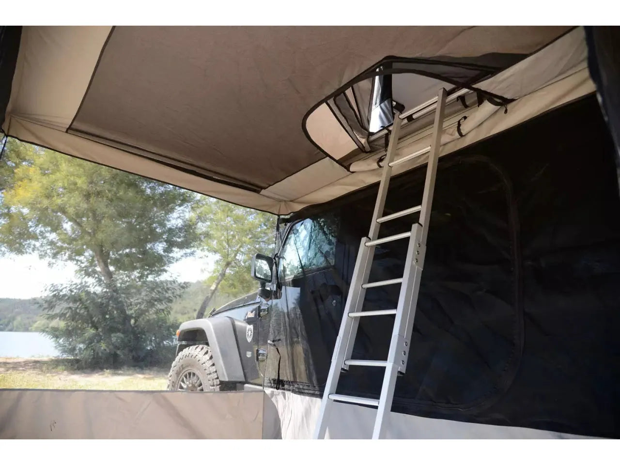 Chambre Moustiquaire Falcon 250 - James Baroud sur Xperts4x4 Accessoires 4x4 Off-Road