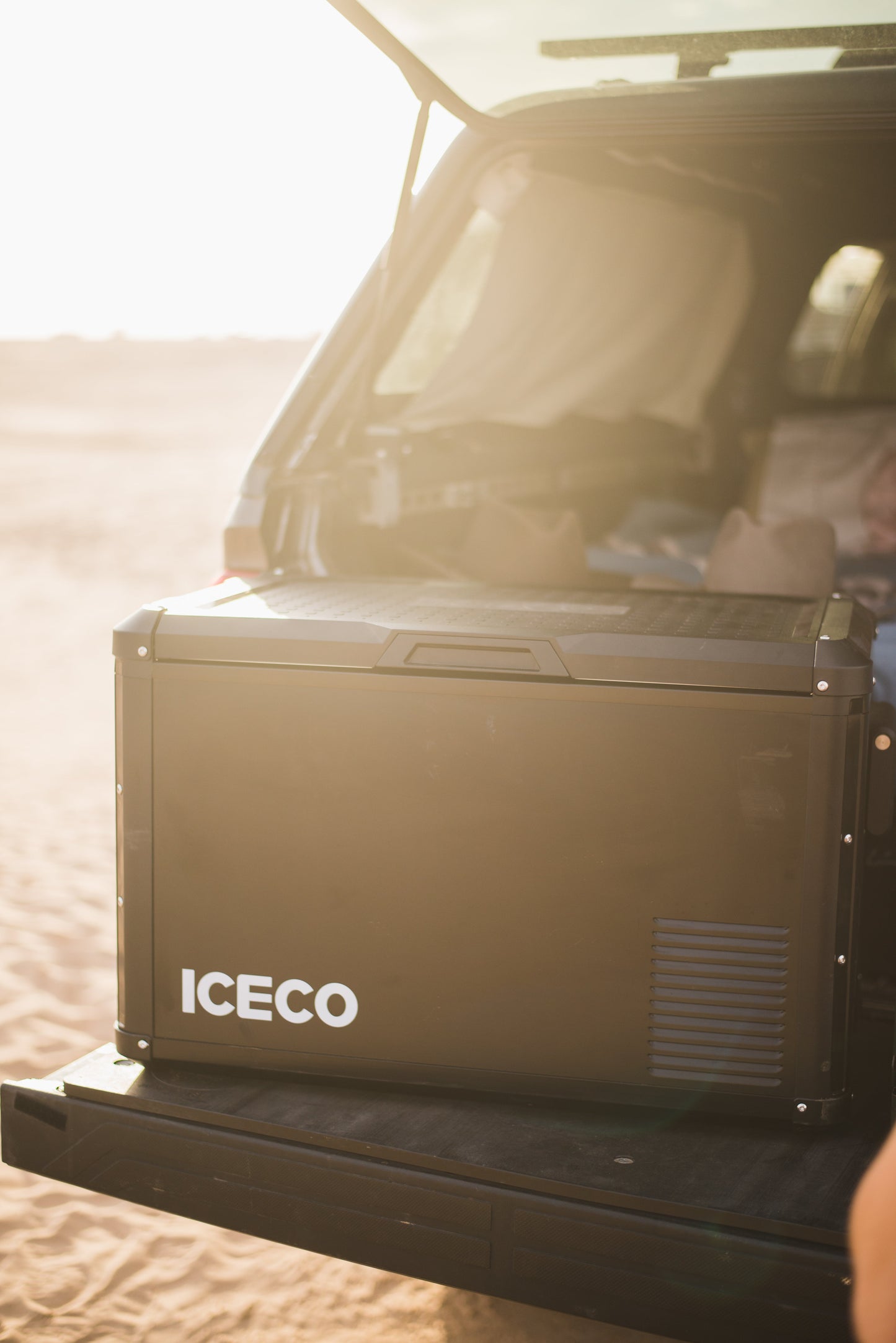 Réfrigérateur Congélateur ICECO VL60PROS 60L - Vert Olive sur Xperts4x4 Accessoires 4x4 Off-Road