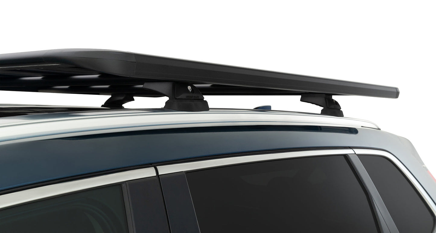 Kit galerie de toit Rhino-Rack Pioneer 6 pour Honda CR-V 6ème génération 2023, support robuste et fixation sécurisée.