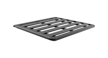 Galerie de toit Rhino-Rack Pioneer 6 pour Volkswagen Amarok Double Cab 2011-2023, 1500x1380mm, vue de côté.