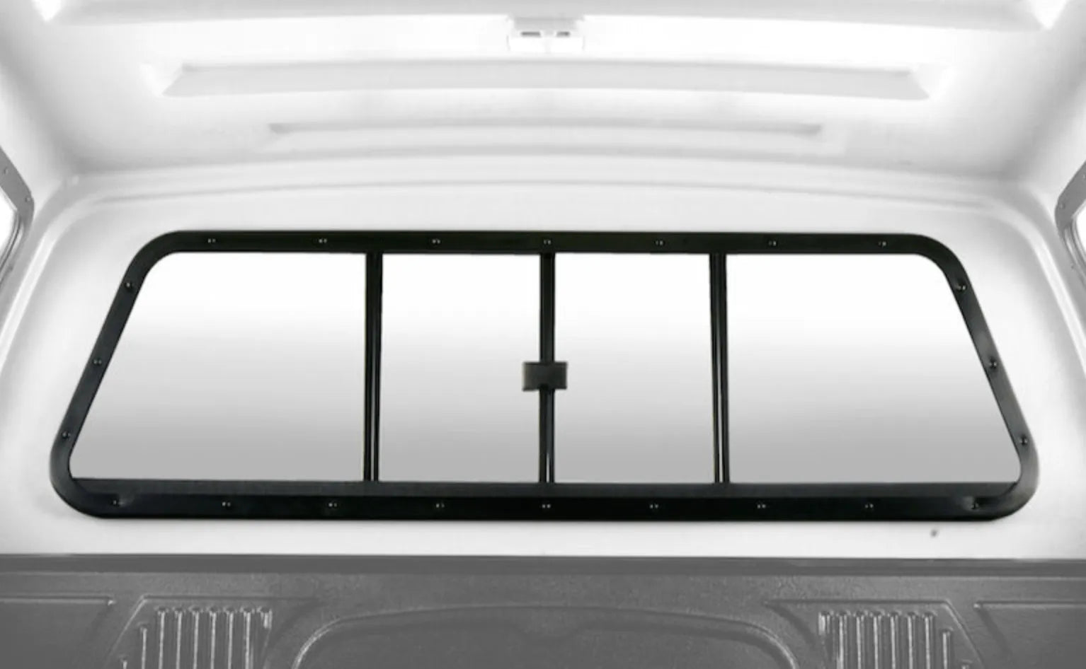 Hardtop Aeroklas Ford Ranger/Raptor 2023+ NEXT GEN | Double Cab sur Xperts4x4 Accessoires 4x4 Off-Road