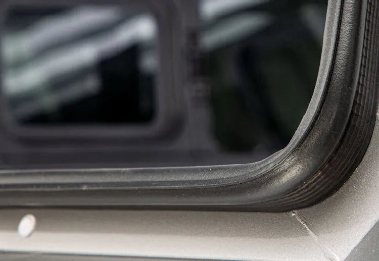 Hardtop Ford Ranger Super-Cab 2012-2022 | RSI EVOa Adventure sur Xperts4x4 Accessoires 4x4 Off-Road