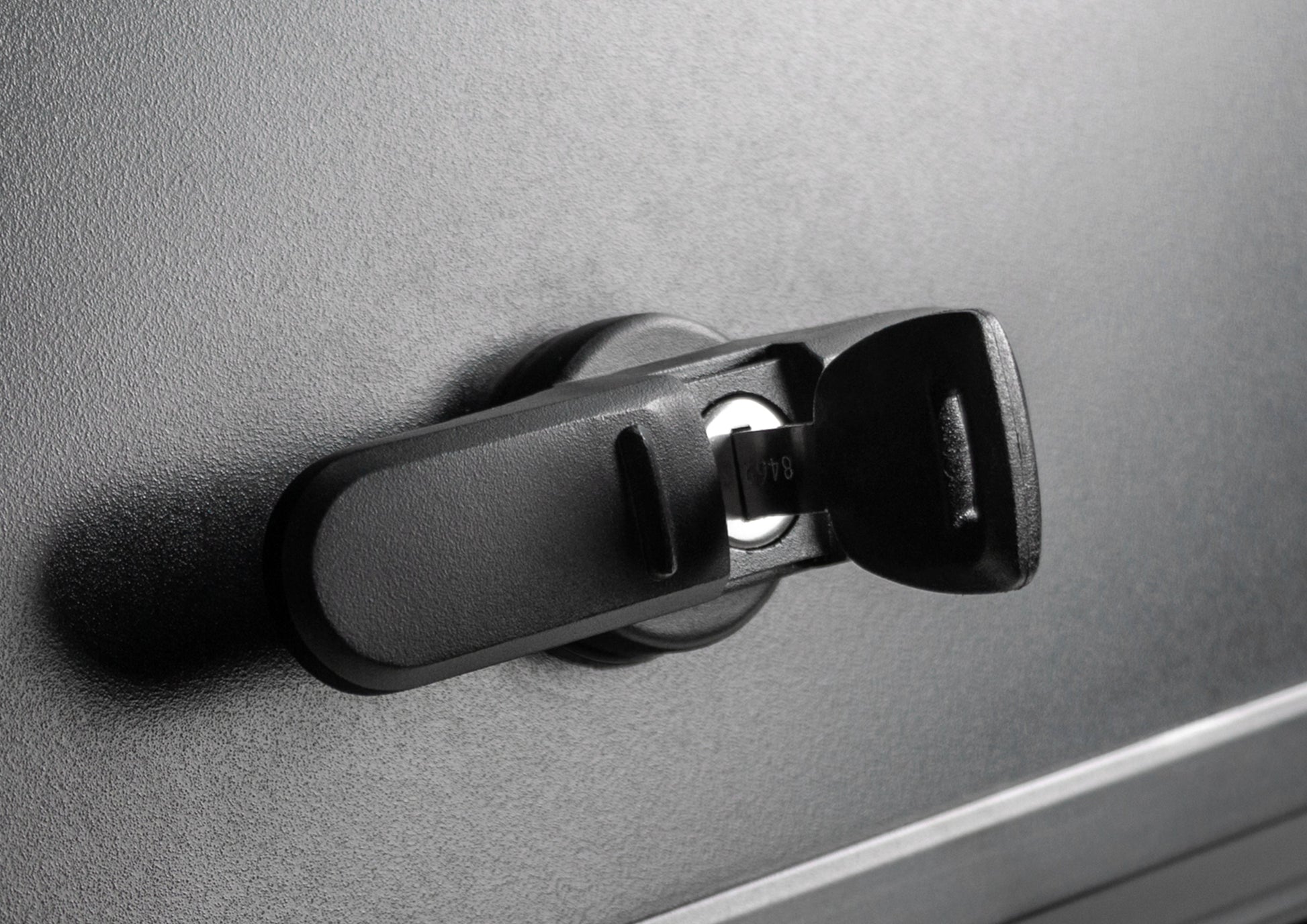 Hardtop Toyota Hilux Revo 2016+| RIVAL 4X4 Aluminium sur Xperts4x4 Accessoires 4x4 Off-Road