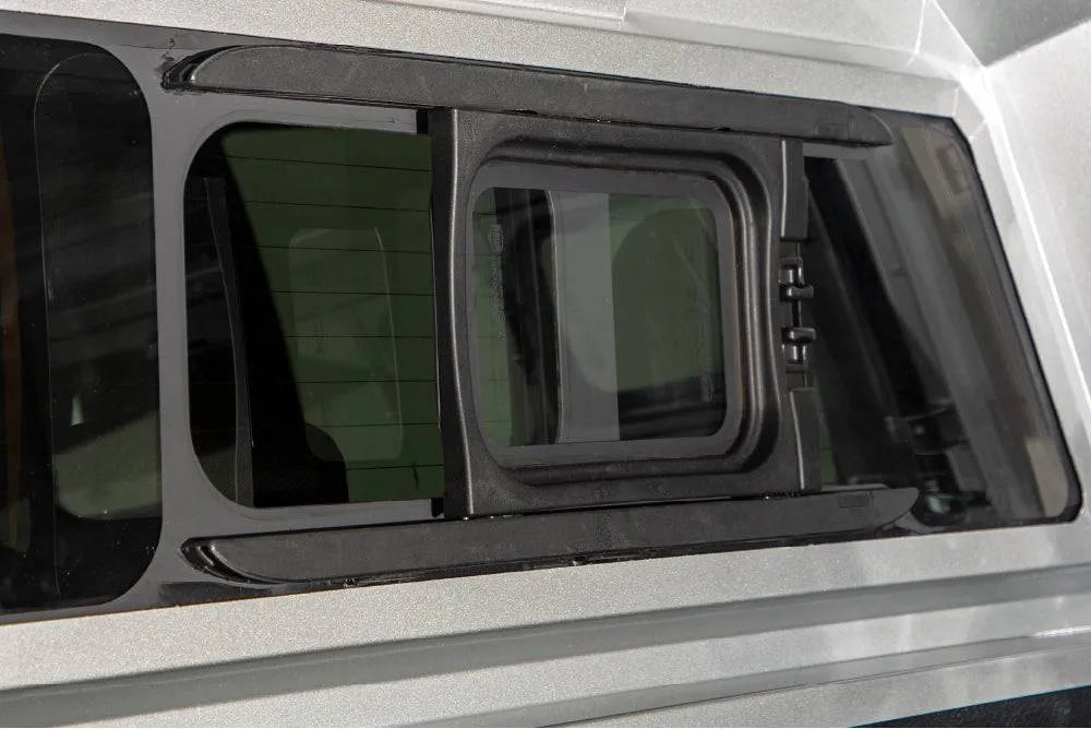 Hardtop Toyota Tundra 2007 à 2021 | RSI EVOs Sport sur Xperts4x4 Accessoires 4x4 Off-Road