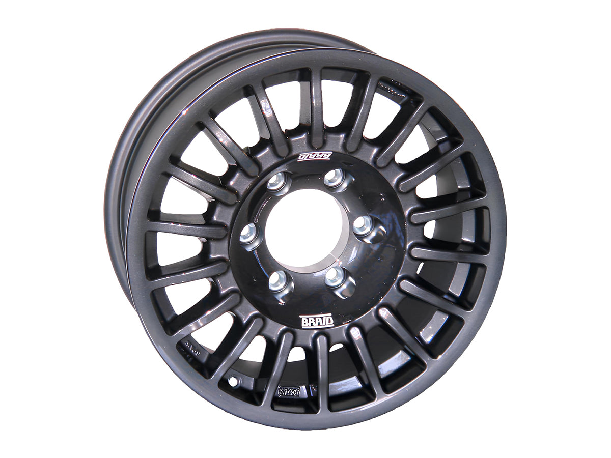 Jante en alu BRAID Winrace grise, 5x17 pouces, 6x139,7 mm, ET0, pour véhicule tout-terrain.