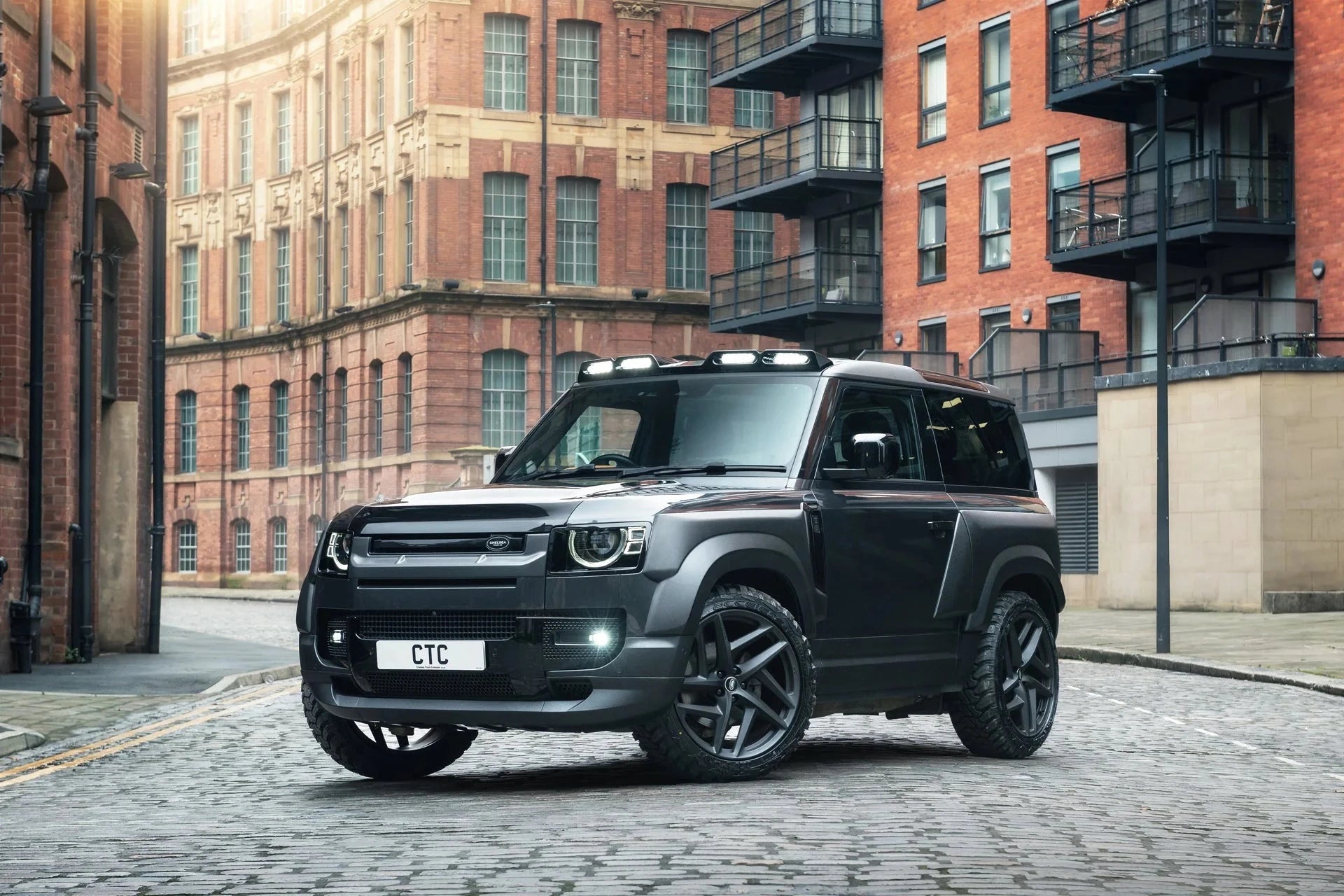 Kit Wide Track KAHN Defender 90 (2020+) - Look Off-Road & Premium sur Xperts4x4 Accessoires 4x4 Off-Road