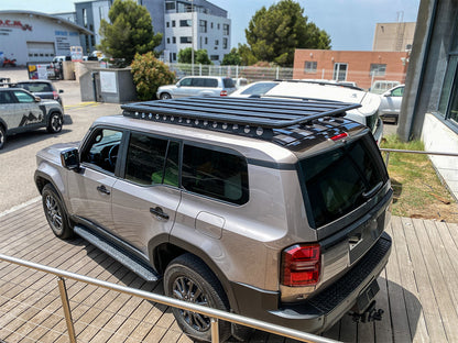 Kit Galerie de Toit Rhino-Rack Pioneer Land Cruiser Prado 250 (2100x1240mm) sur Xperts4x4 Accessoires 4x4 Off-Road