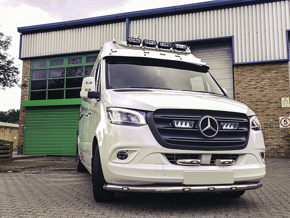 Kit de calandre LED LAZER LAMPS pour Mercedes Sprinter W906/W907, ensemble d’éclairage à LED pour la grille.