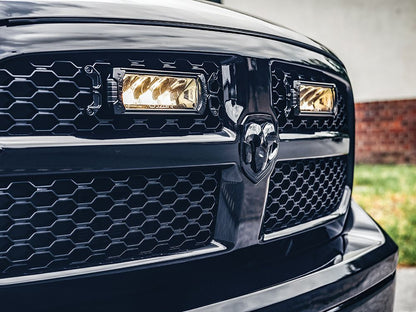 Pack LED Calandre LAZER LAMPS pour Dodge RAM 1500 avec feux LED puissants et design moderne, installation facile.