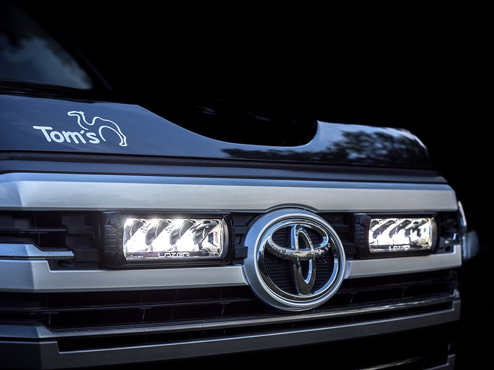 Pack LED Calandre LAZER LAMPS Toyota Land Cruiser 300 2022+ sur Xperts4x4 Accessoires 4x4 Off-Road