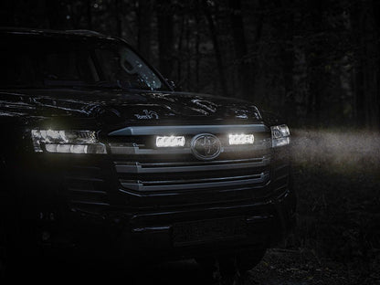 Pack LED Calandre LAZER LAMPS Toyota Land Cruiser 300 2022+ sur Xperts4x4 Accessoires 4x4 Off-Road
