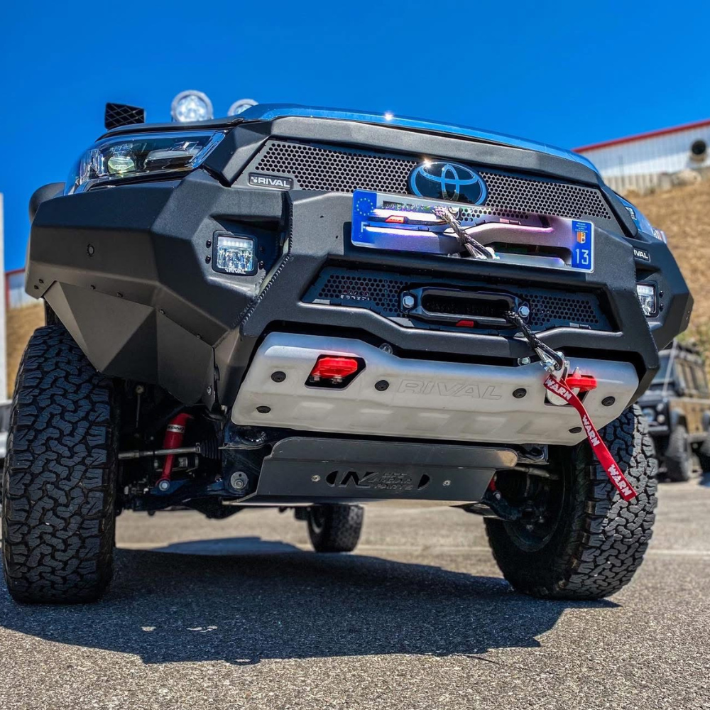 Pare-choc Avant Rival Toyota Hilux 2021 a Present | Léger et Robuste sur Xperts4x4 Accessoires 4x4 Off-Road