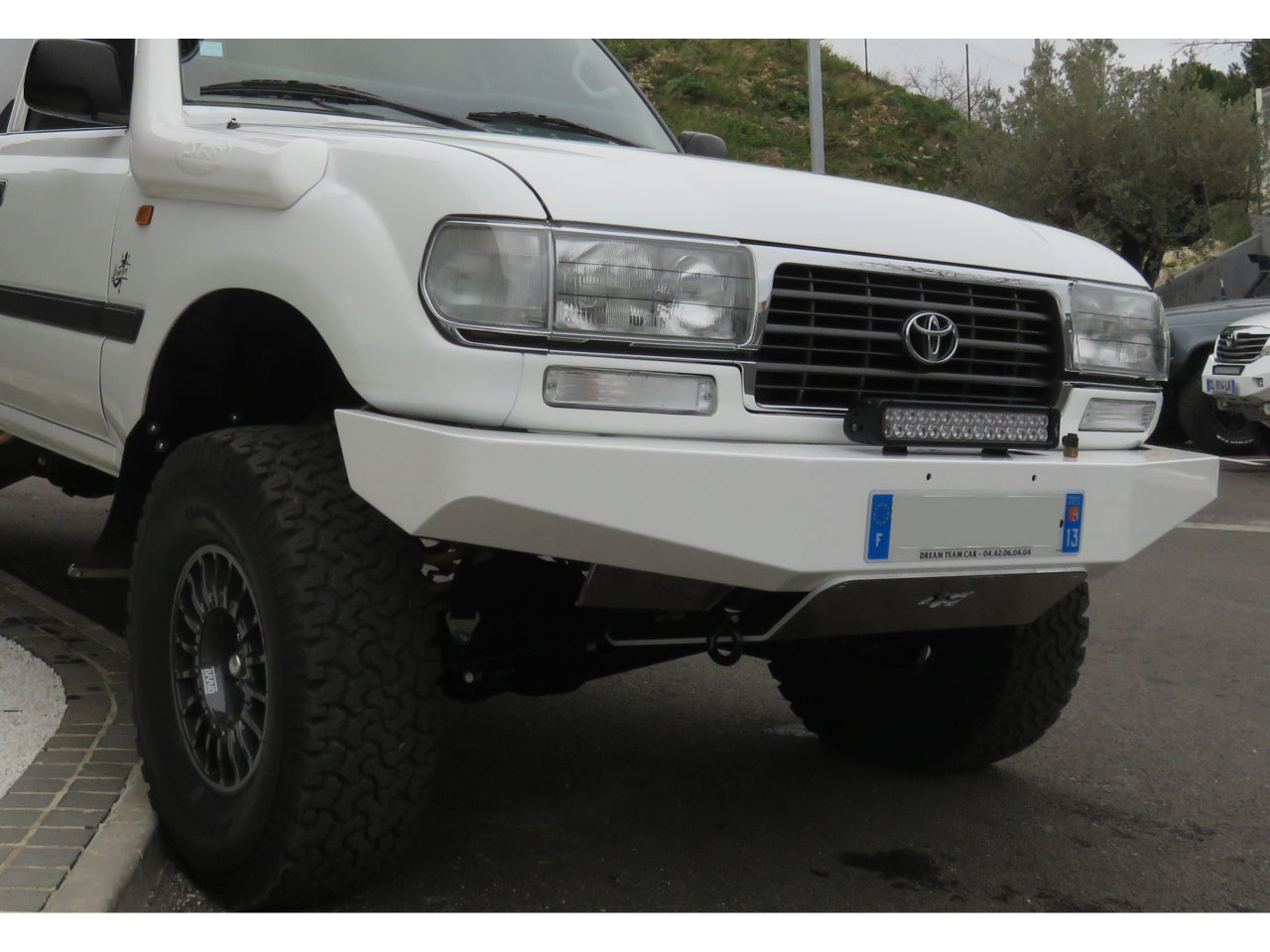 Pare-chocs avant acier Toyota HDJ80 N4-Offroad sur Xperts4x4 Accessoires 4x4 Off-Road