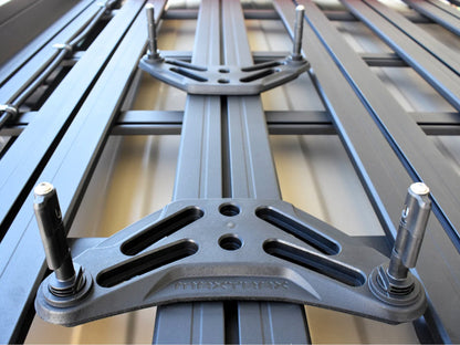 Supports plats de galerie MAXTRAX pour Plaques à Sable MKII sur Xperts4x4 Accessoires 4x4 Off-Road