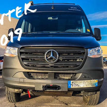 Platine de Treuil Mercedes Sprinter W906/W907 2006-22 (Avec Double Ventilateur) sur Xperts4x4 Accessoires 4x4 Off-Road