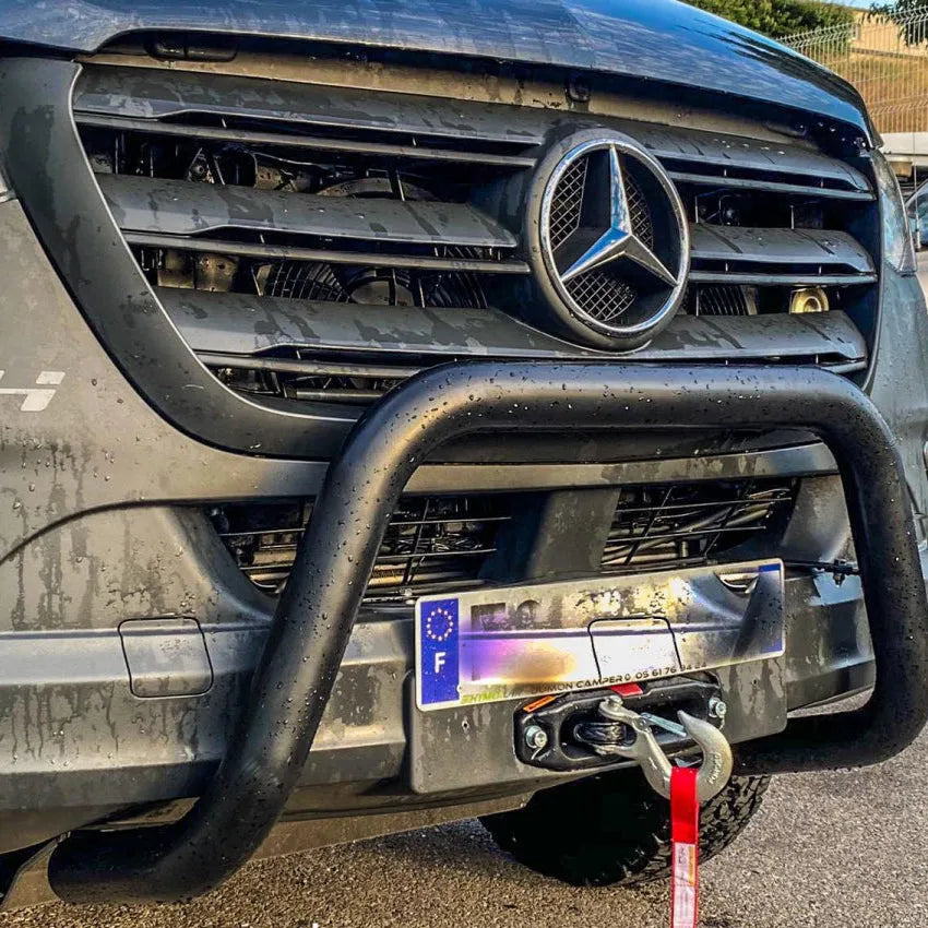 Platine de Treuil Mercedes Sprinter W906/W907 Avant 2022 - sur Pare-choc d’Origine sur Xperts4x4 Accessoires 4x4 Off-Road