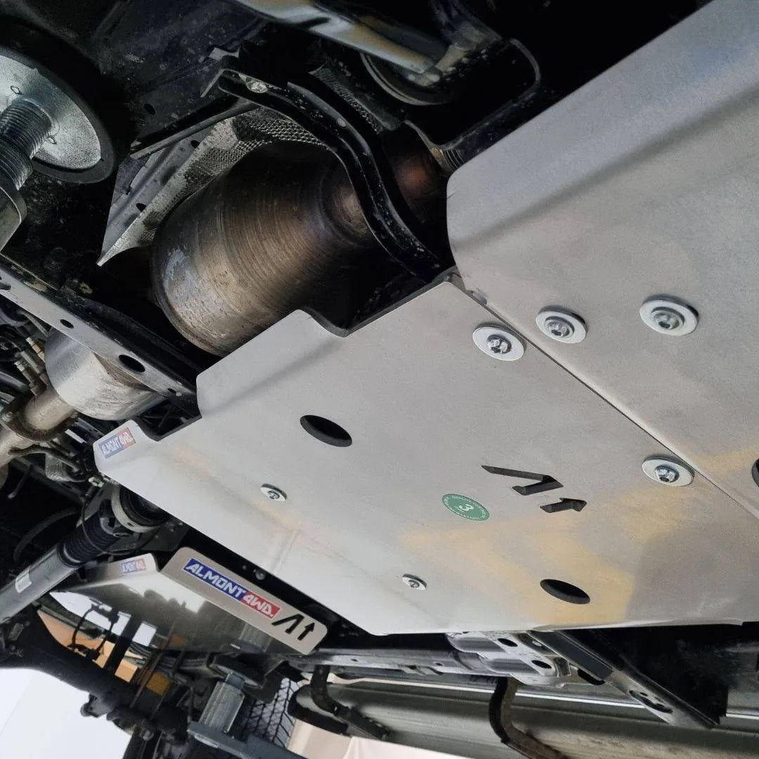 Protection ALMONT4WD Boite de Transmission | Hilux Revo 2016+ | 6-8mm sur Xperts4x4 Accessoires 4x4 Off-Road