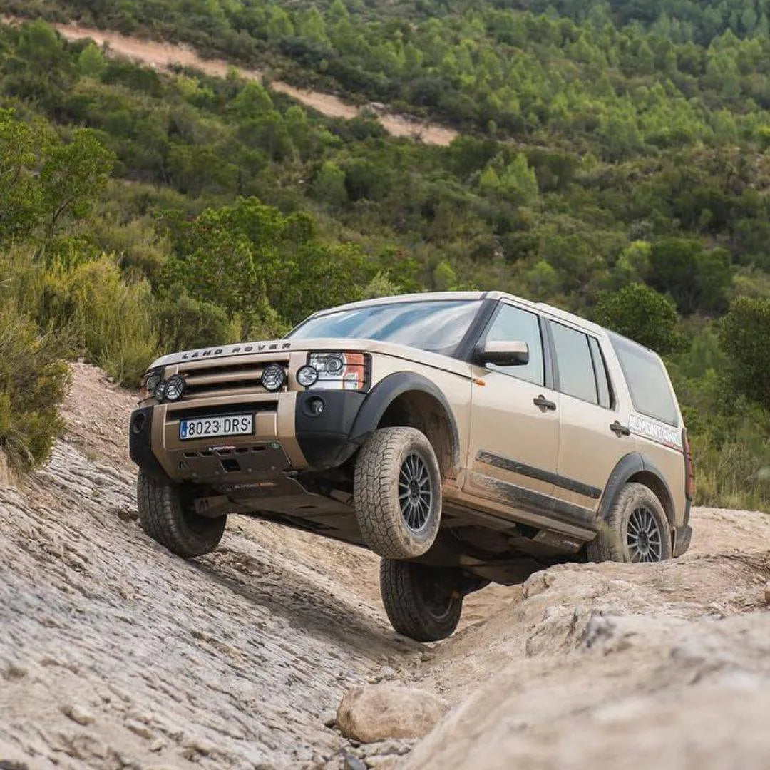 Protection Almont4wd Frontal - Land Rover Discovery 3 & 4 sur Xperts4x4 Accessoires 4x4 Off-Road