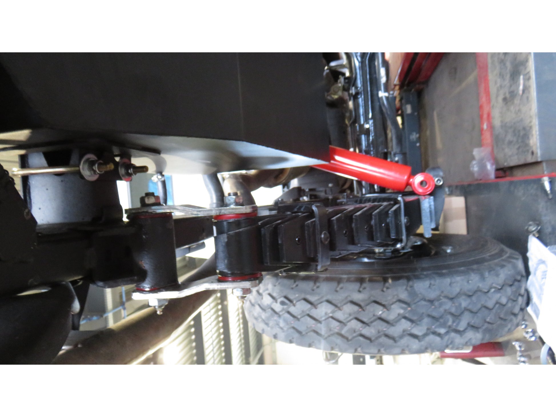 Réservoir supplémentaire auxiliaire inox 160L Toyota HZJ78 et HZJ79 simple cabine N4-Offroad sur Xperts4x4 Accessoires 4x4 Off-Road