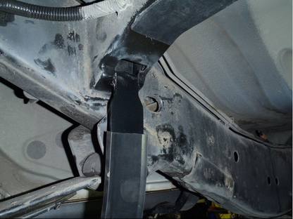 Réservoir de remplacement LRA 145L Nissan Navara D40 Espagnol sur Xperts4x4 Accessoires 4x4 Off-Road