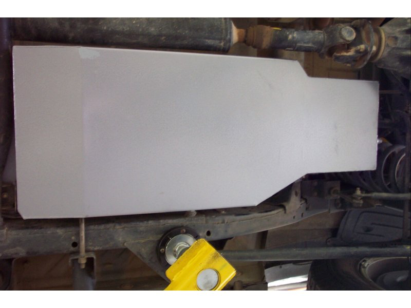 Réservoir de remplacement LRA 75L Nissan Patrol GR Y61 sur Xperts4x4 Accessoires 4x4 Off-Road